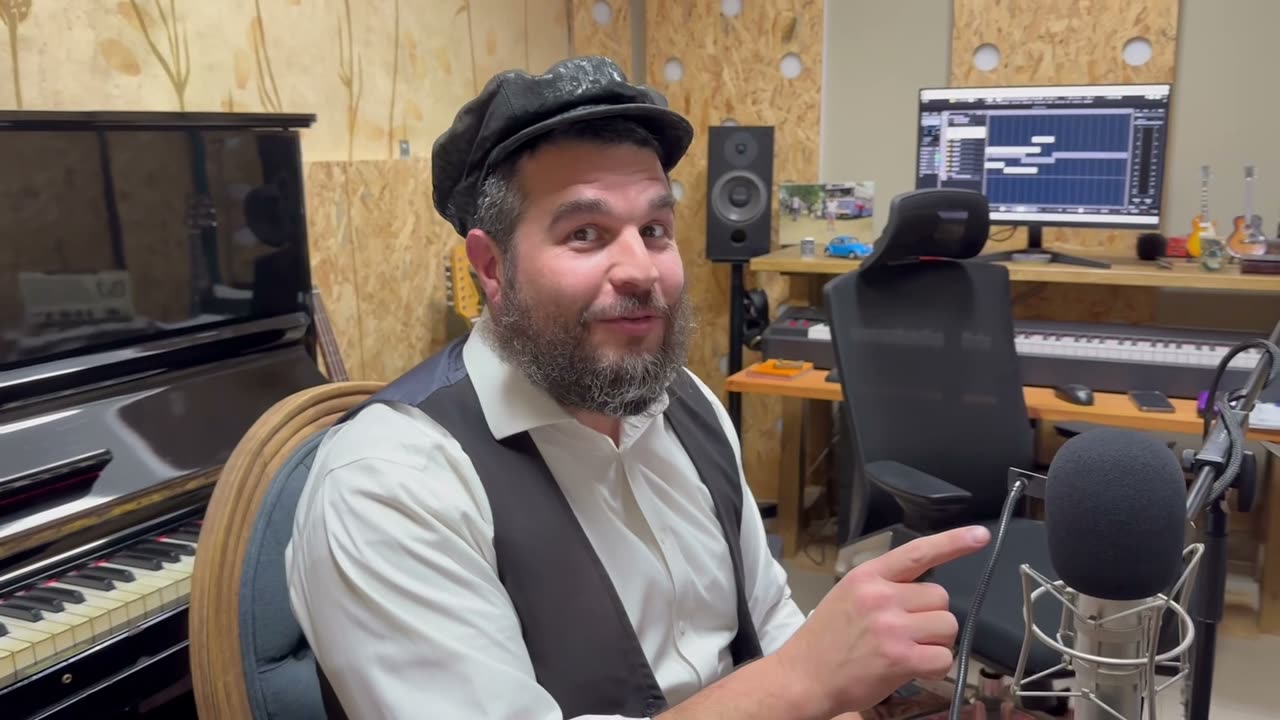 מנחם שרון באולפן